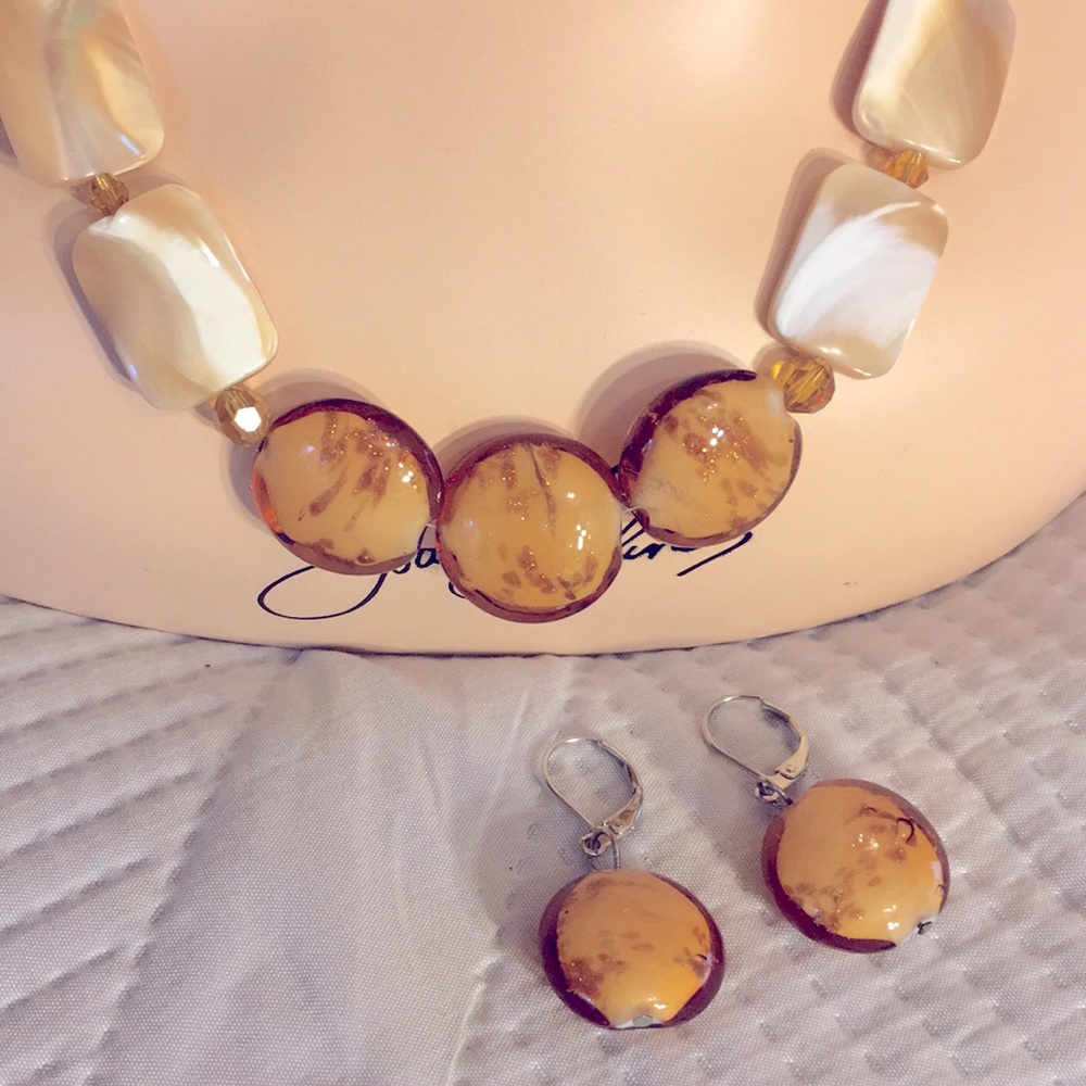 Warm color change glass mother of pearl gold tan adjustable necklace earring set